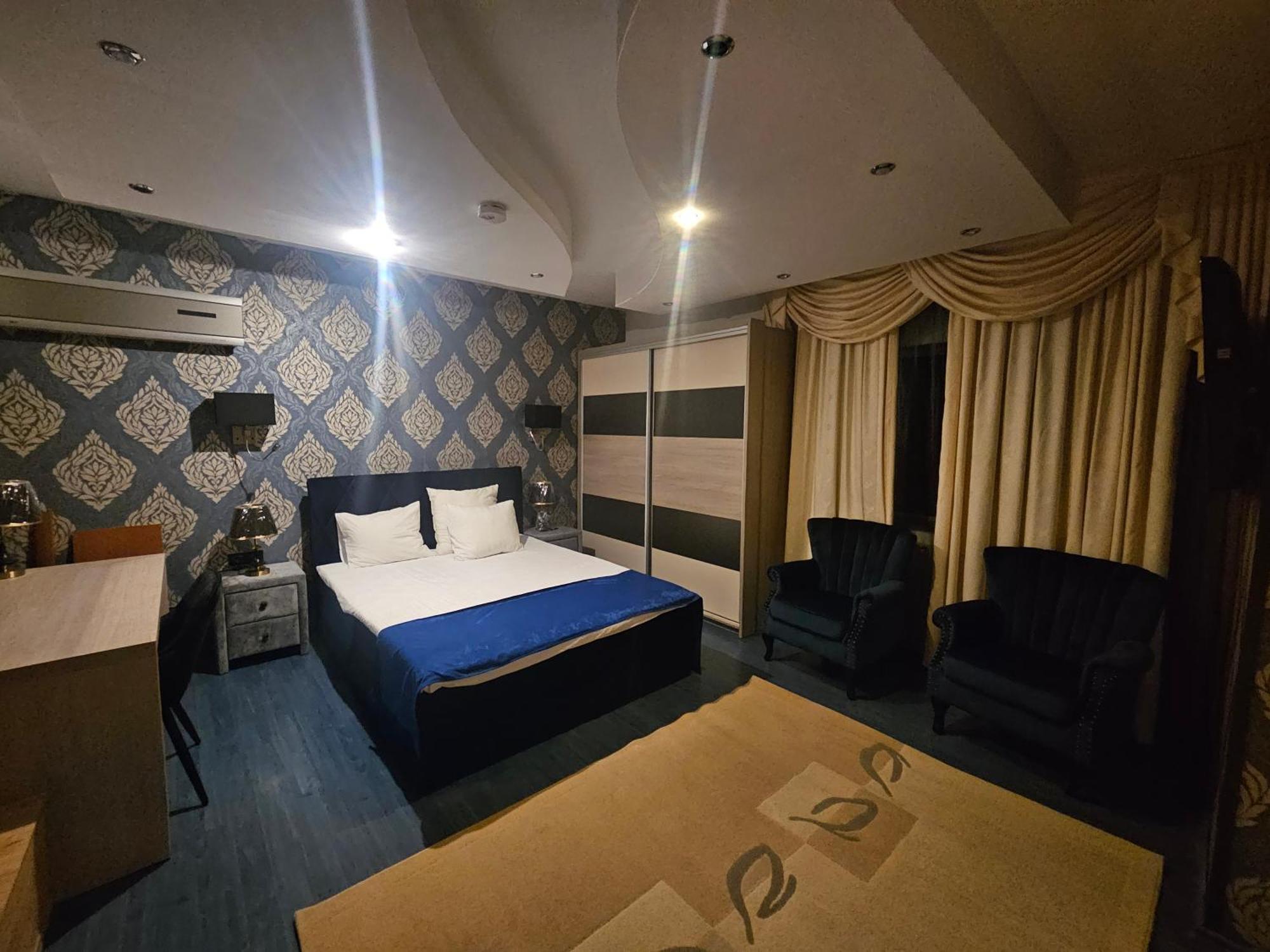 Simple Villa Rooms National Arena Self Check In Bucureşti Ngoại thất bức ảnh