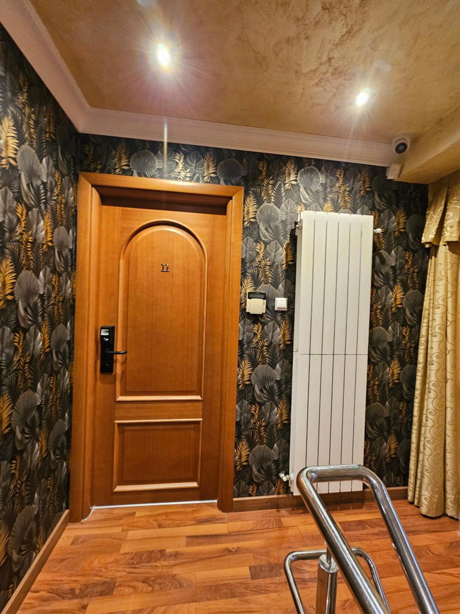 Simple Villa Rooms National Arena Self Check In Bucureşti Ngoại thất bức ảnh