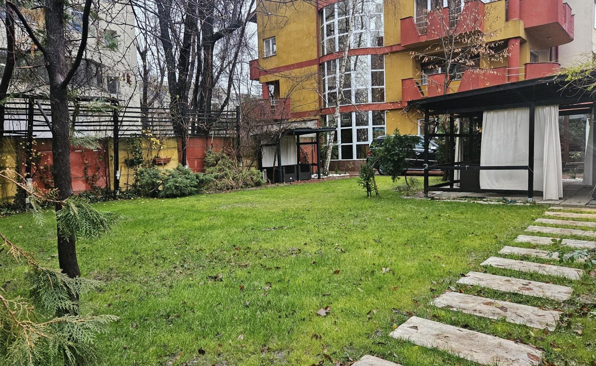 Simple Villa Rooms National Arena Self Check In Bucureşti Ngoại thất bức ảnh